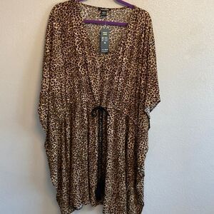 NWT- Robert Louis- cheetah print cinched waist swim coverup- Size XL